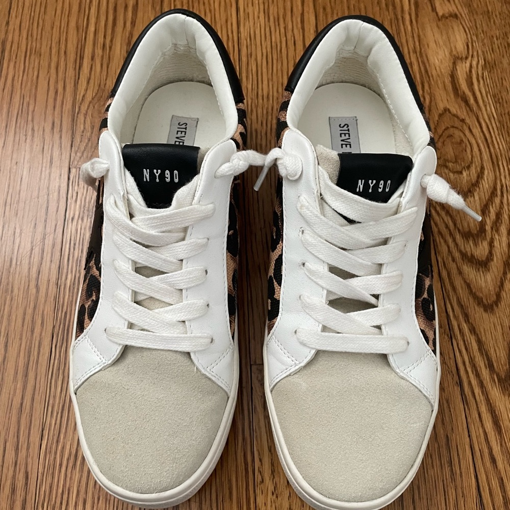 Steve Madden leopard print, suede toe sneakers